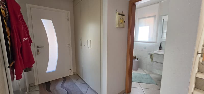 Elegante abitazione con ampio giardino, garage e caratteristico grottino (7)