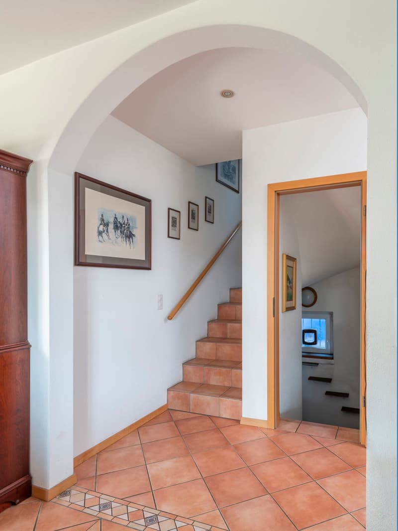 Maison charmante avec grand jardin à vendre (6)