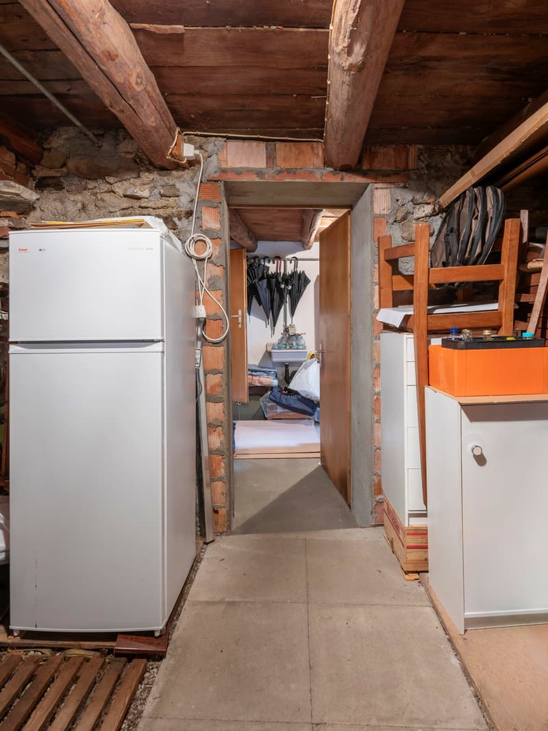 Vente d'une maison caractéristique dans le noyau d'Iseo (17)