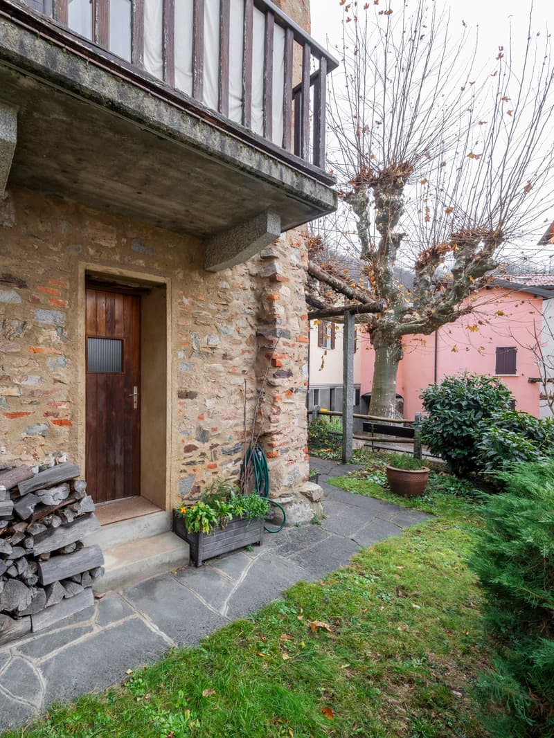 Vente d'une maison caractéristique dans le noyau d'Iseo (6)