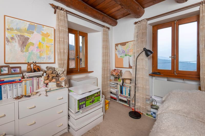 Vente d'une maison caractéristique dans le noyau d'Iseo (12)
