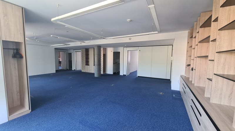 Ufficio in Piazza Molino Nuovo (1)