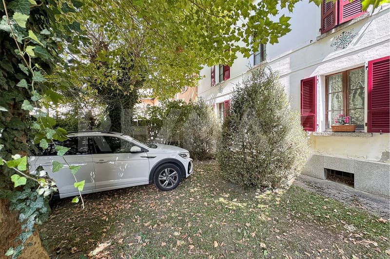 Casa storica con giardino (4)