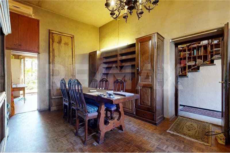 Casa di charme in posizione centrale (6)