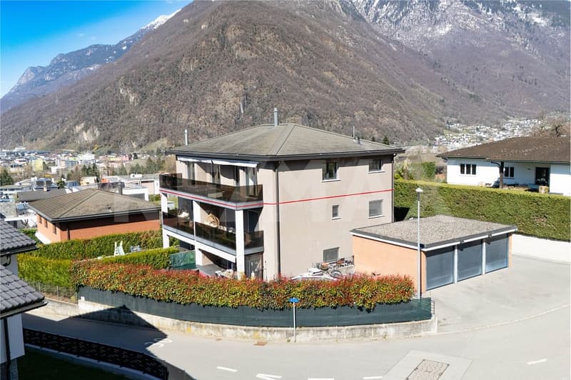 Luminoso appartamento di 4.5 locali all'ultimo piano (1)
