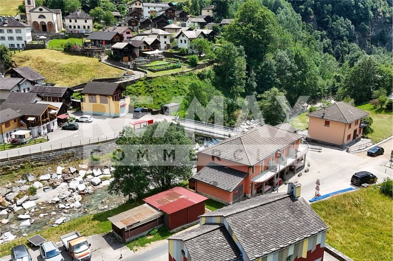 Motel con ristorante nel cuore della Val Calanca (Rossa, GR) (3)
