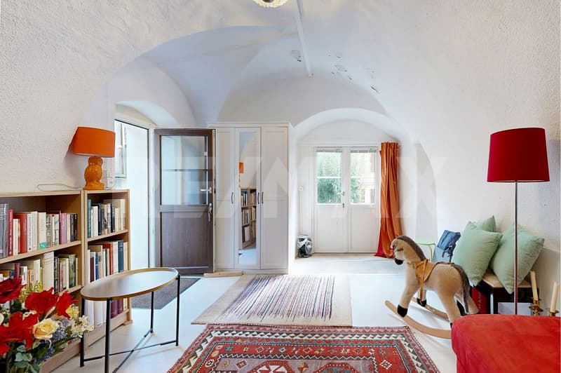 Casa in posizione verde e tranquilla (5)