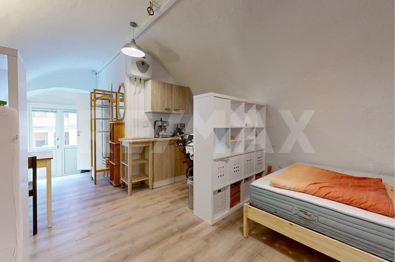 Casa in posizione verde e tranquilla (9)