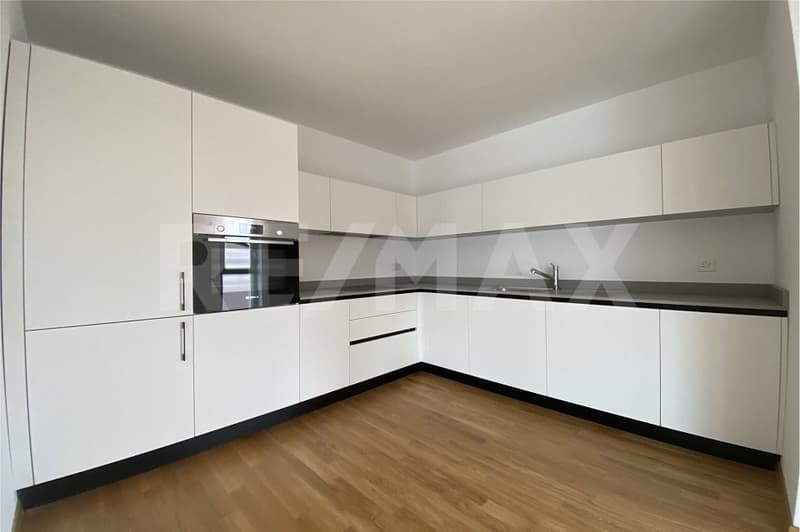 Elegantes 4.5-Zimmer-Apartment (2)