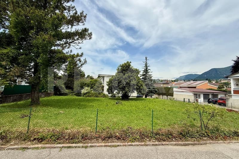 Terreno edificabile R3 con licenza edilizia (5)