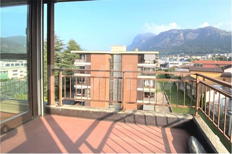 Bright 3.5-room apartment with balconies and parking (3)