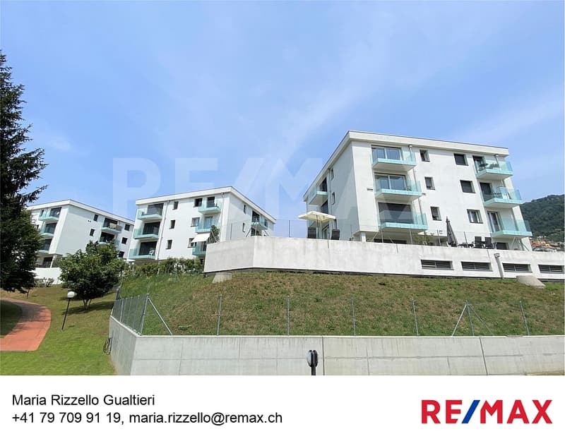 Modern 2.5-room apartment with balcony and panoramic view (1)