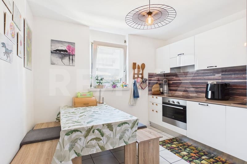 Appartamento di 4.5 locali con grande balcone (2)