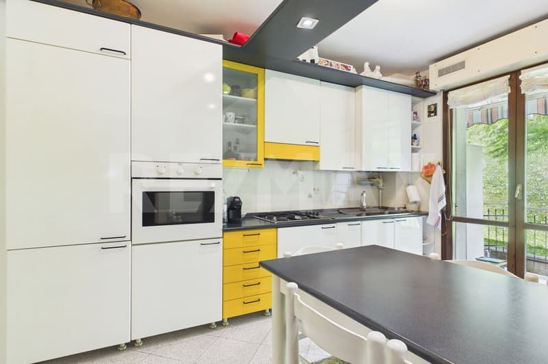 Italia - Colverde - Appartamento 4,5 locali con terrazza e garage doppio (2)