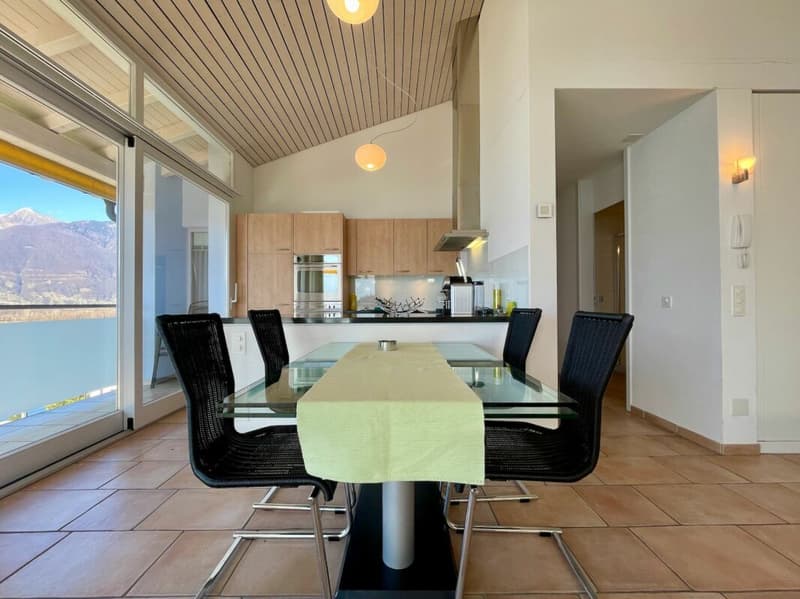 Appartement penthouse avec vue panoramique sur le lac (5)