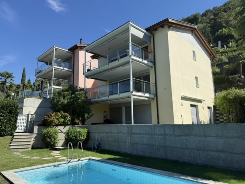 Wohnung mit grossen Terrassen und Pool (5)