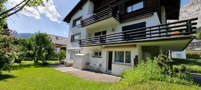 «Flims Dorf - Helle und Zentrale Moblierte 2.5 Zi-Wohnung mit Garten (2)