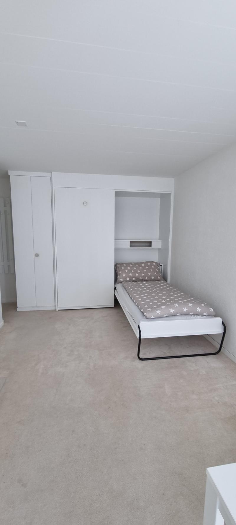 «Flims Dorf - Helle und Zentrale Moblierte 1.5 Zi-Wohnung mit Garten (8)