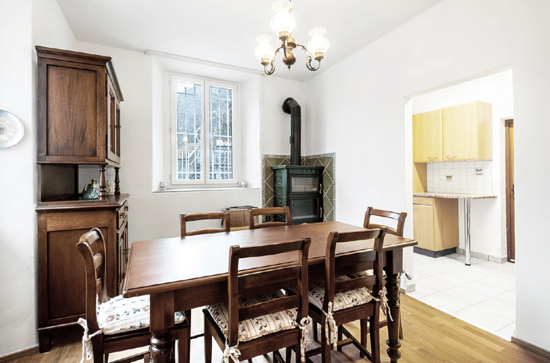House surrounded by nature in Mosogno (4)