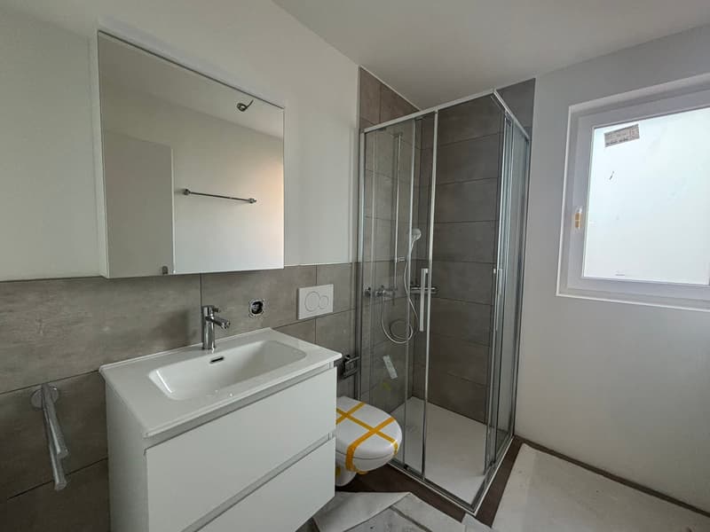Moderne 2.5-Zimmer-Wohnungen mit großem Garten in erster Lage in Cadenazzo (6)