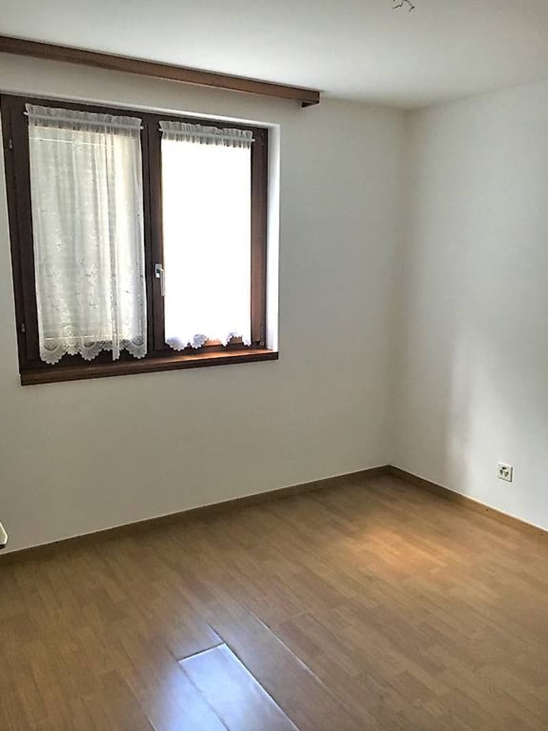 Multi-family house in Giornico (4)