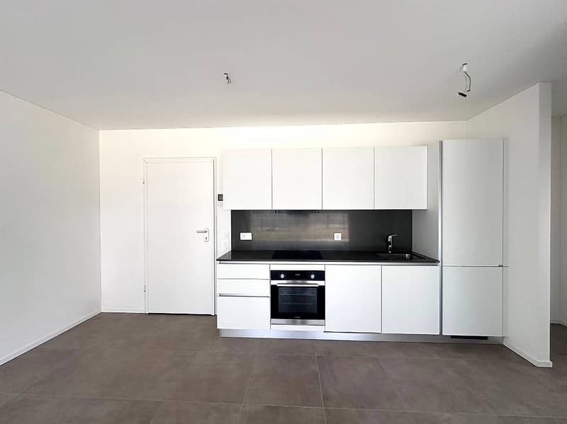 New 2.5-room apartments with garden in Camorino (3)