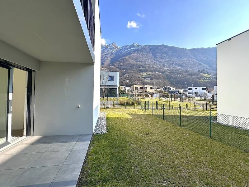 New 2.5-room apartments with garden in Camorino (7)