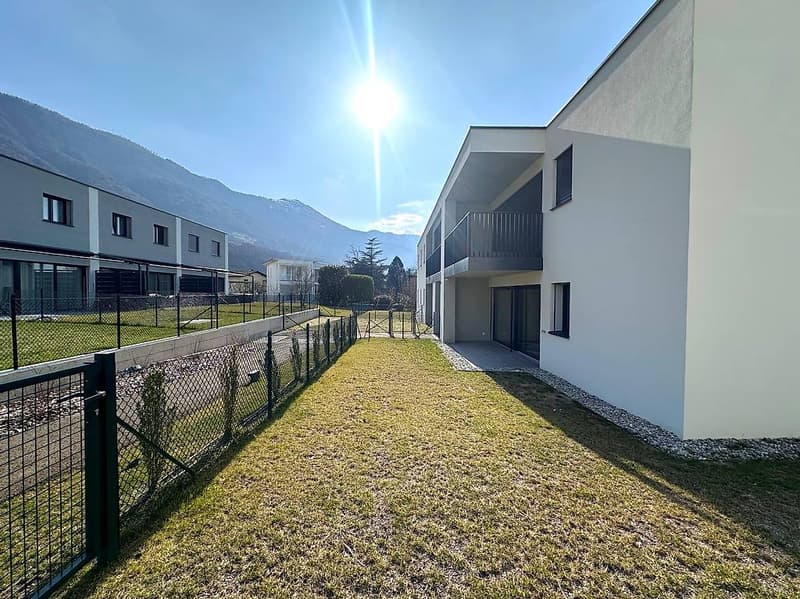 New 2.5-room apartments with garden in Camorino (8)
