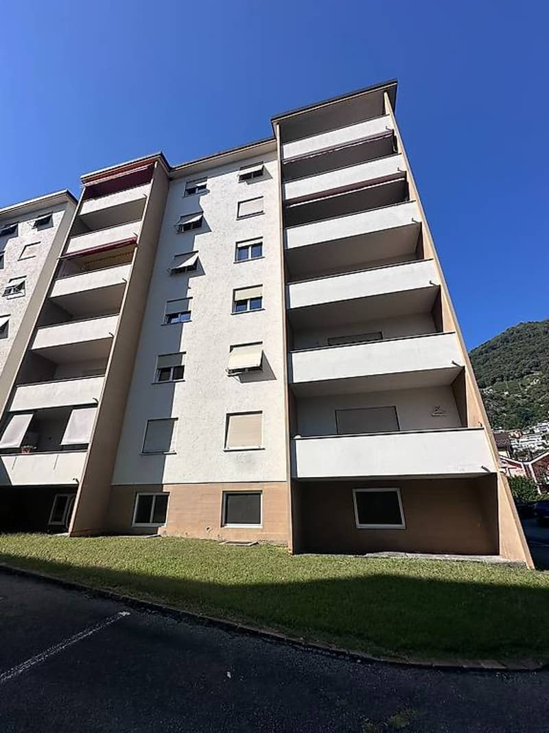 4,5 pièces appartement rénové à Tenero (1)