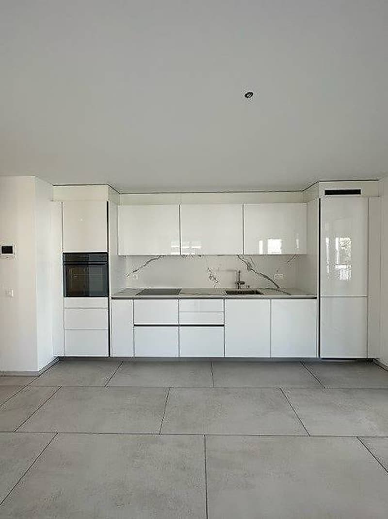 New 4-room apartment in Sant'Antonino (8)