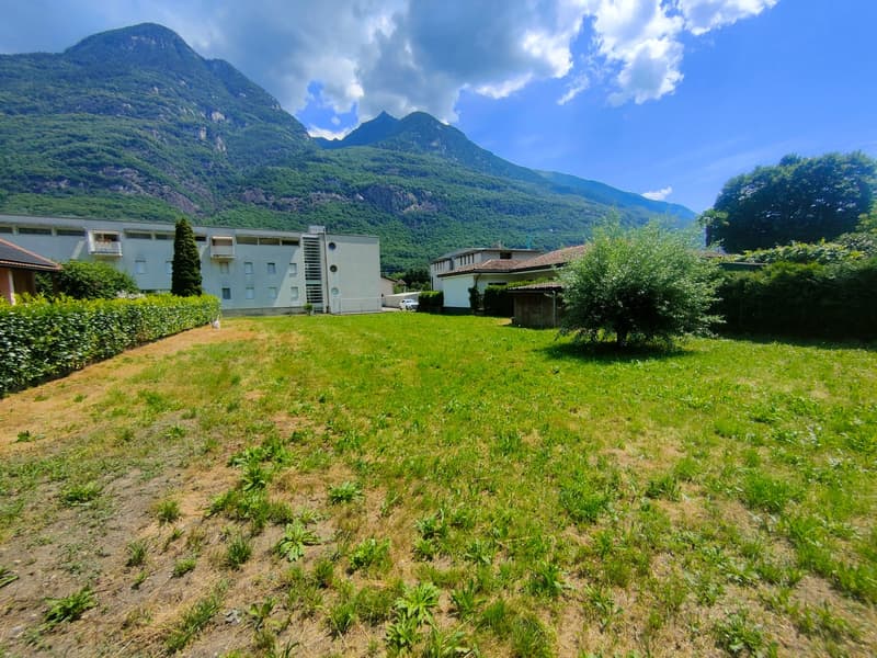 Terreno edificabile a Lodrino (3)