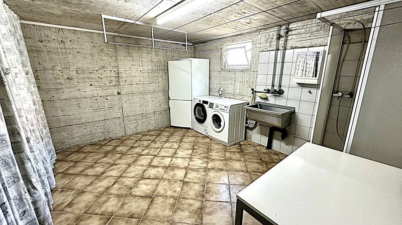 Casa unifamiliare in zona residenziale tranquilla (11)