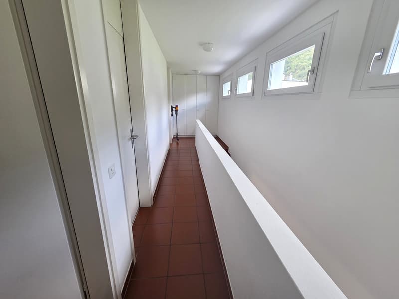 Casa unifamiliare in zona residenziale tranquilla (16)