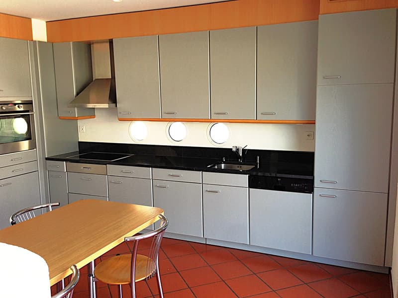 Casa unifamiliare in zona residenziale tranquilla (10)