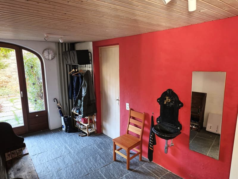 Splendida casa tipica ticinese di 6 locali (11)