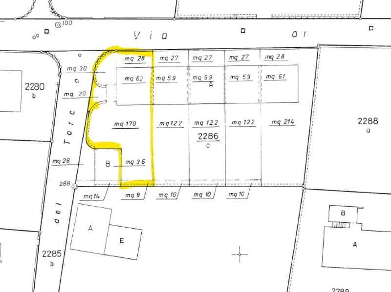 Casa monofamiliare a schiera di prima “testa” a Biasca (9)