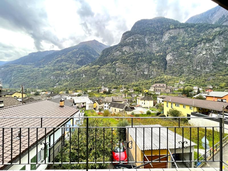Casa plurifamiliare a reddito a Giornico (1)