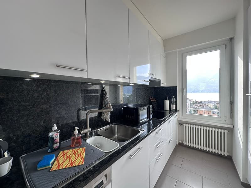 2 ½ locali ammobiliato con vista lago a Muralto (16)