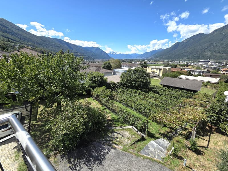 Palazzina con 4 appartamenti + casetta da riattare (11)