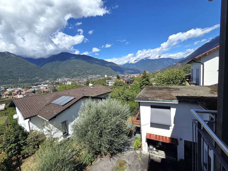 Palazzina con 4 appartamenti + casetta da riattare (10)