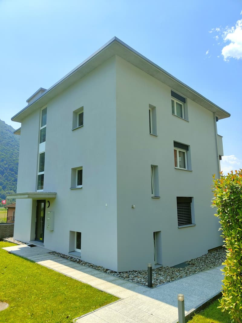 Apartment 3 ½ rooms, 1st Floor, residential area Lumino (2)