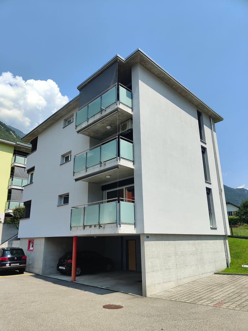 Apartment 3 ½ rooms, 1st Floor, residential area Lumino (3)