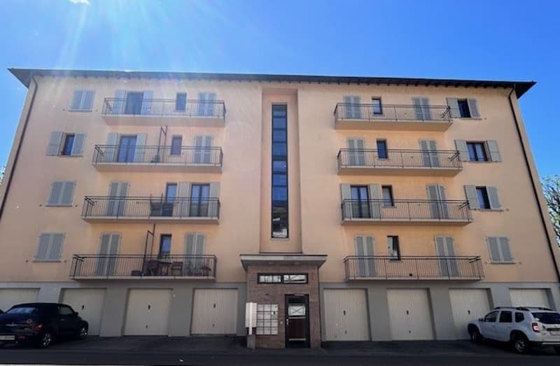 Large 4 ½ room apartment in Giubiasco in residential area (2)