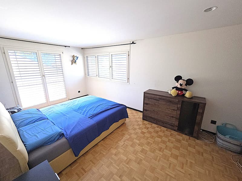 Geräumige Einfamilienvilla in Castione (15)