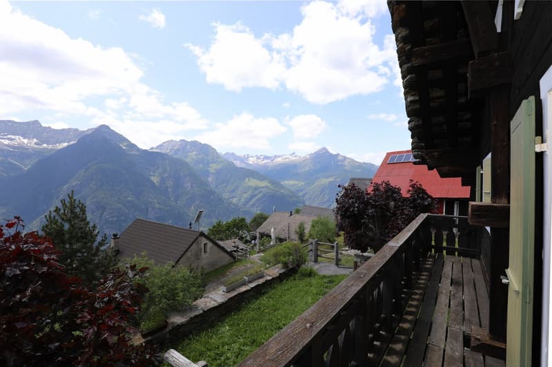 Bergidylle pur - rustikales Ferienhaus in der schönen Leventina mit herrlicher Weitsicht (6)