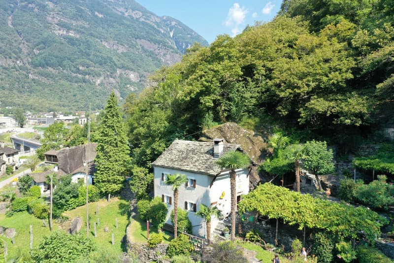 Schönes Rustico mit allem Komfort und einmaligem Garten (2)