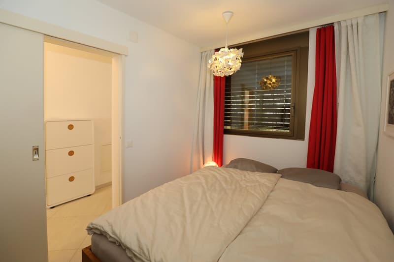 Modern 2-room apartment, sunny with a beautiful view (11)