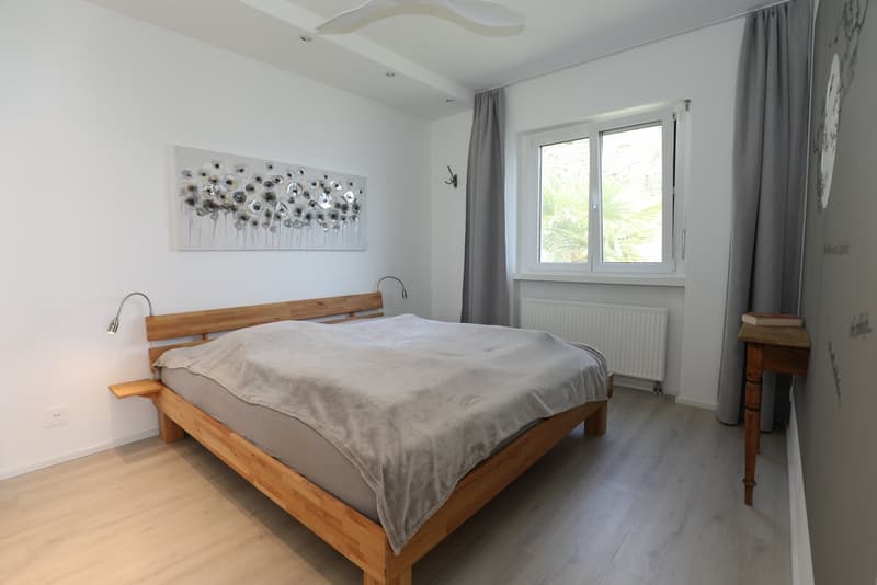 Appartement mansardé moderne 2.5 pièces avec vue de rêve à Orselina (9)