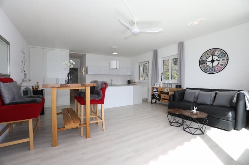 Appartement mansardé moderne 2.5 pièces avec vue de rêve à Orselina (6)