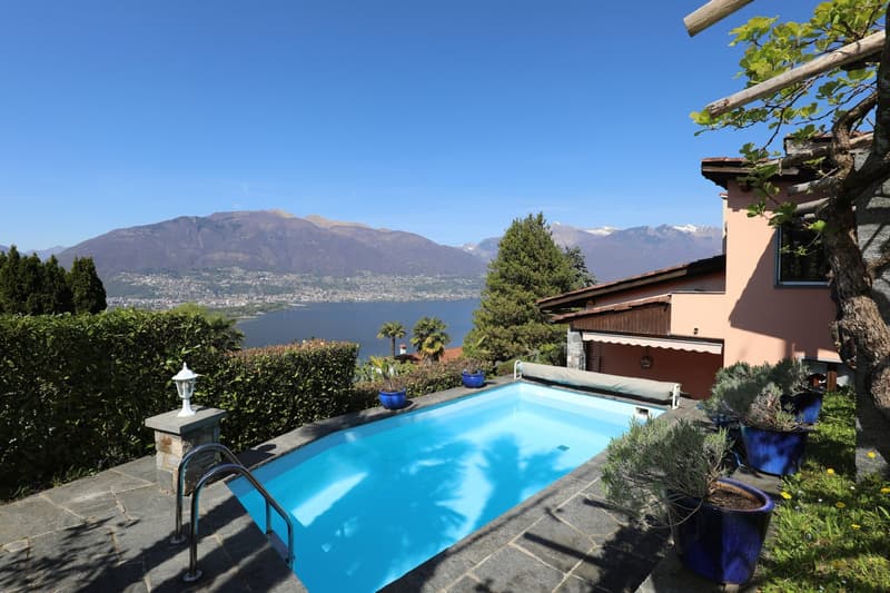 Bella casa unifamiliare/vacanza con piscina e vista sul Lago Maggiore (3)